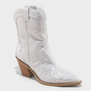 Universal Thread Women's White Crystal Embellished Western Boot Size 5.5